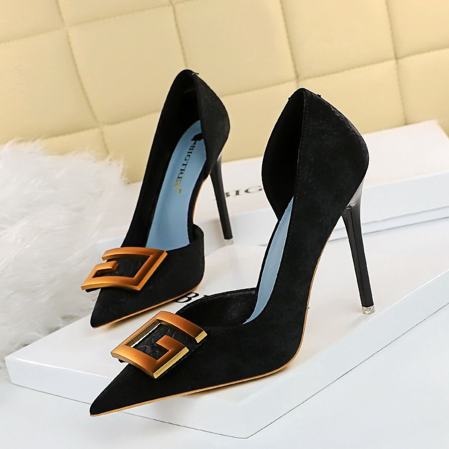 🎁 Sexy High heels (100% off)